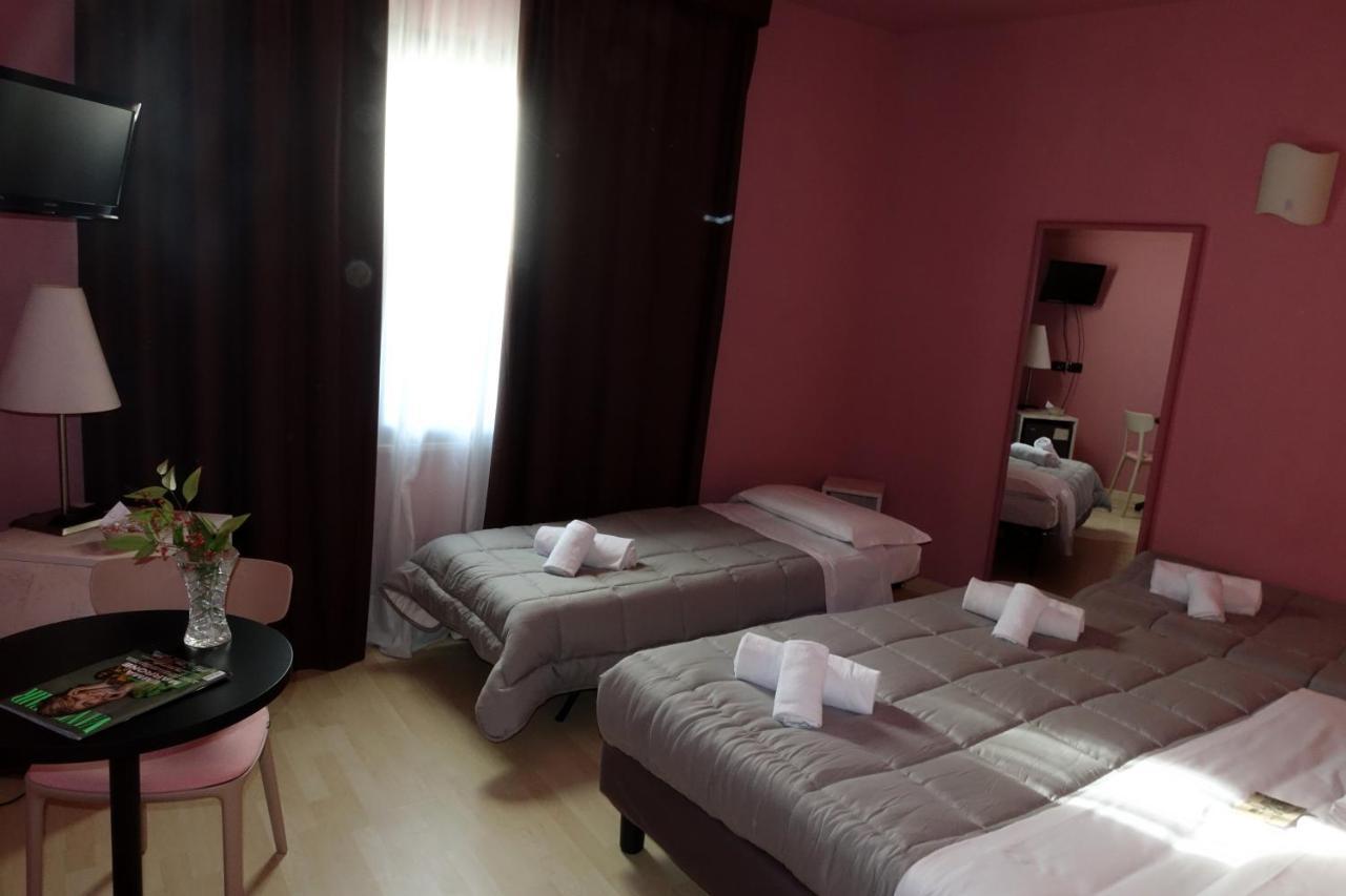 Hotel Corallo Rimini Esterno foto