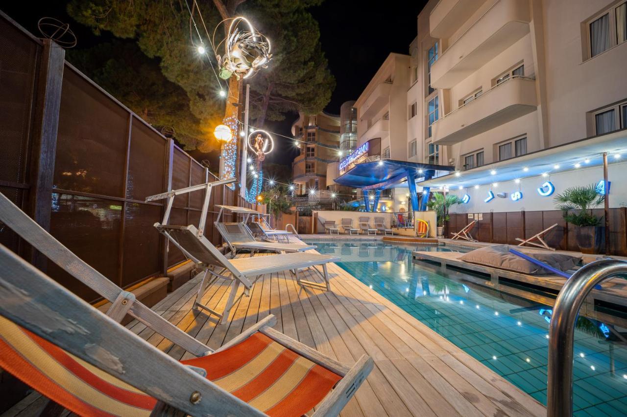 Hotel Corallo Rimini Esterno foto